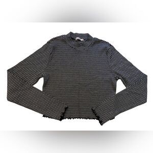 Heart & Hips Striped crop top Large